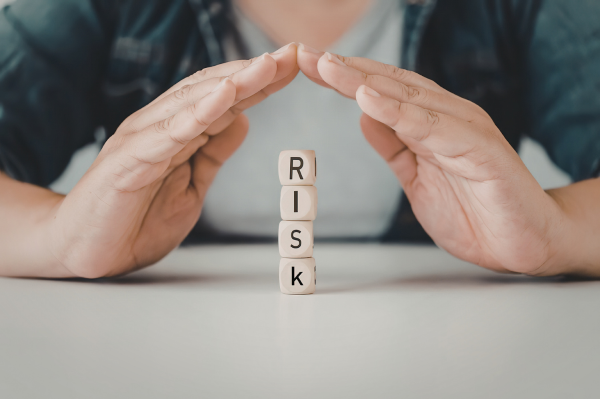 الحوكمة وإدارة المخاطر